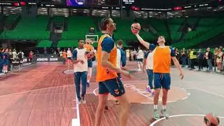 Valencia Basket hace piña en el primer entrenamiento en OAKA con dos bajas confirmadas