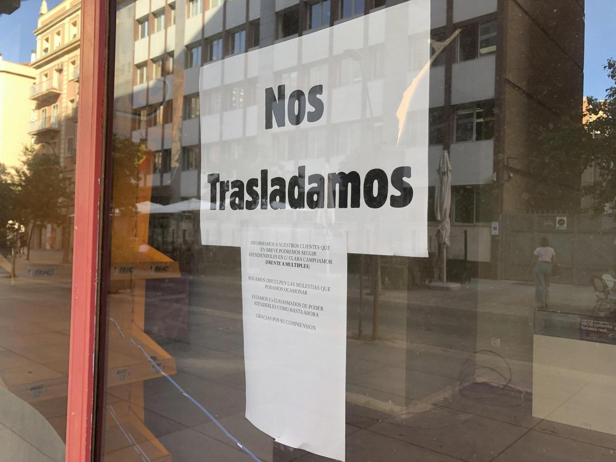 Fotogalería | El estanco San Pedro de Alcántara se traslada