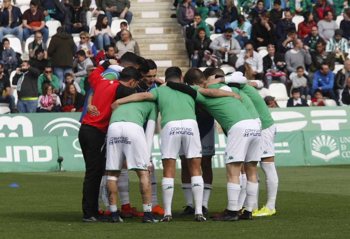 La Afición cordobesista se vuelca con el equipo