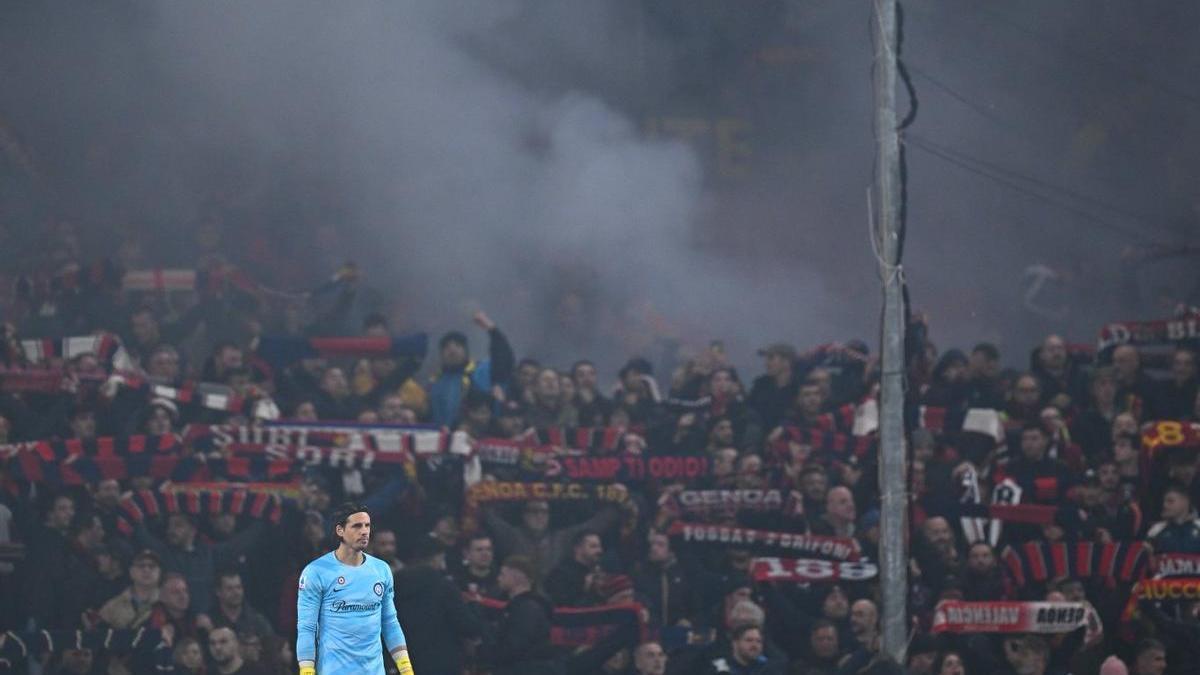 El Genoa - Inter, suspendido unos minutos por bombas de humo