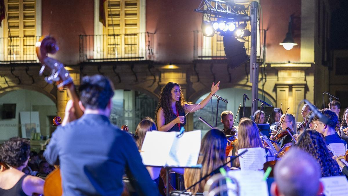 La sexta edición del Festival en Escalera arranca este sábado en Abanilla con ‘El Niño Orquesta’