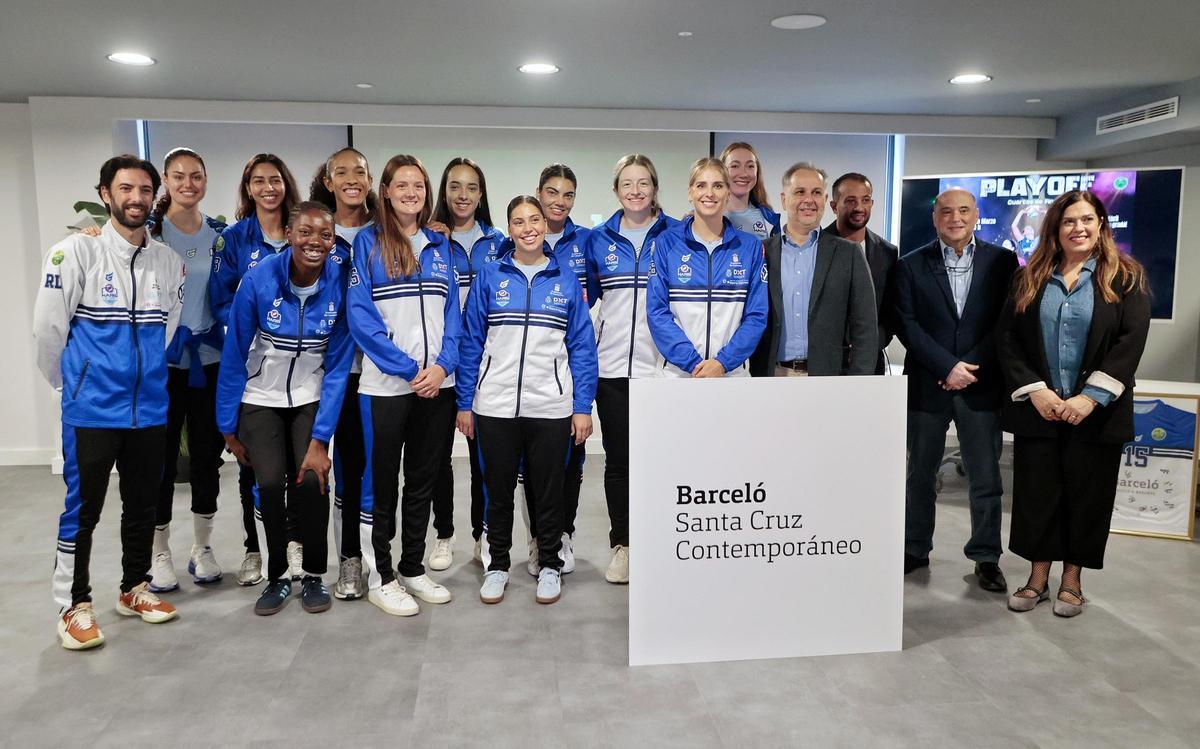 Presentación de la eliminatoria de playoff por el título de Liga Iberdrola entre Tenerife Libby's La Laguna y Menorca.