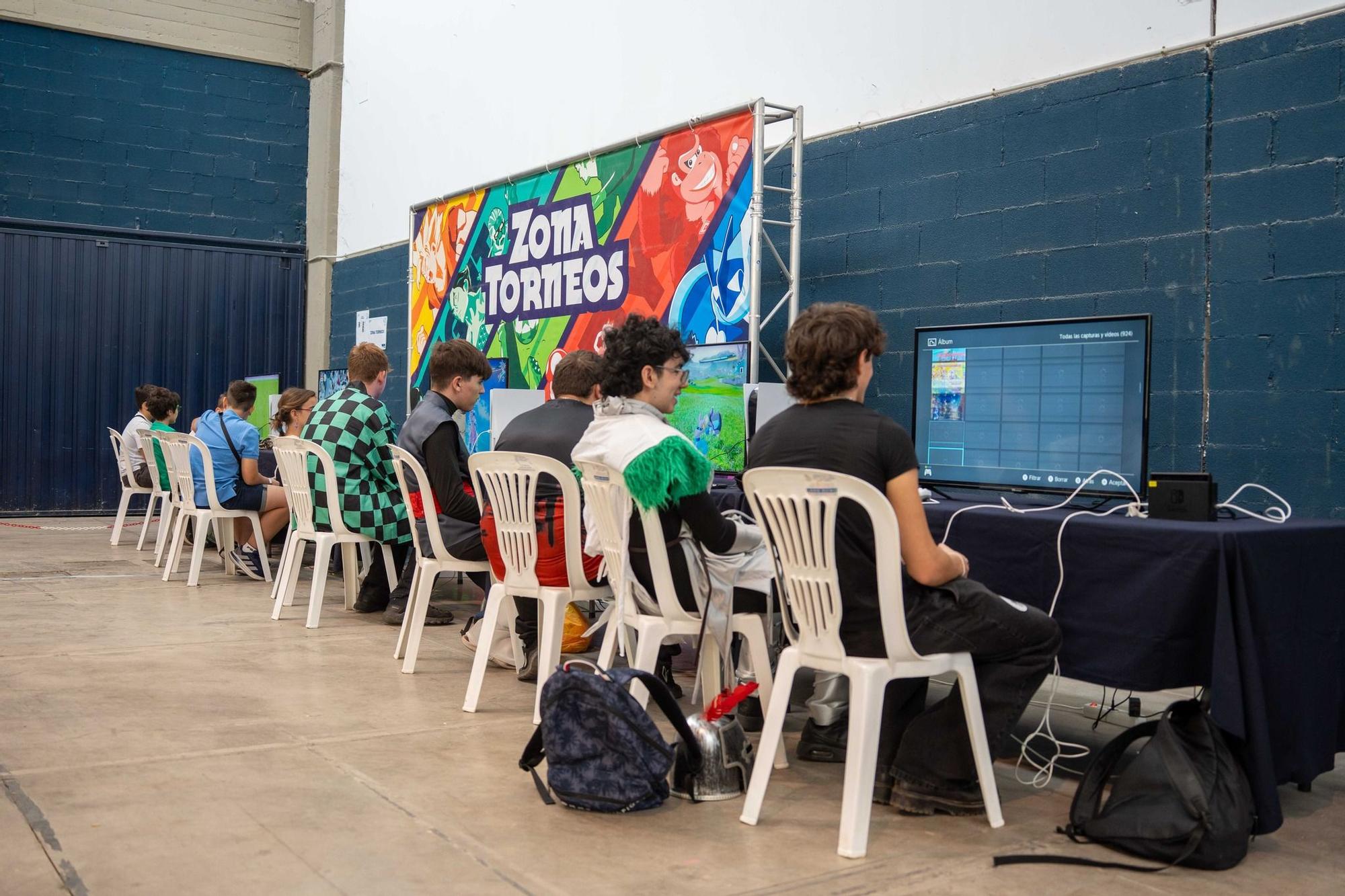 Más de 4.000 personas participan en el festival Mangafest de Mérida