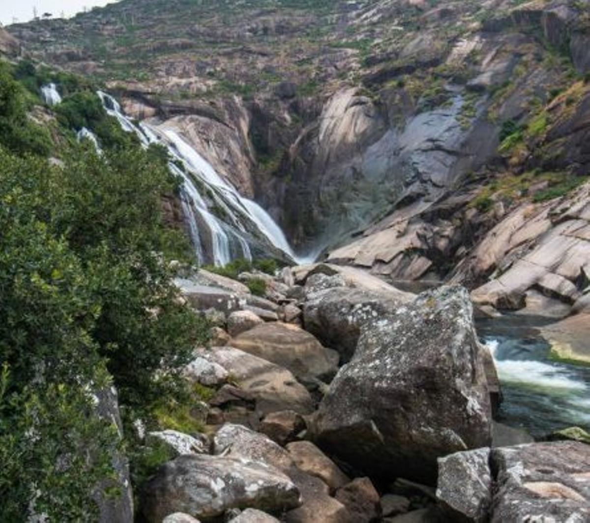 Dumbría, berce dunha auténtica icona natural