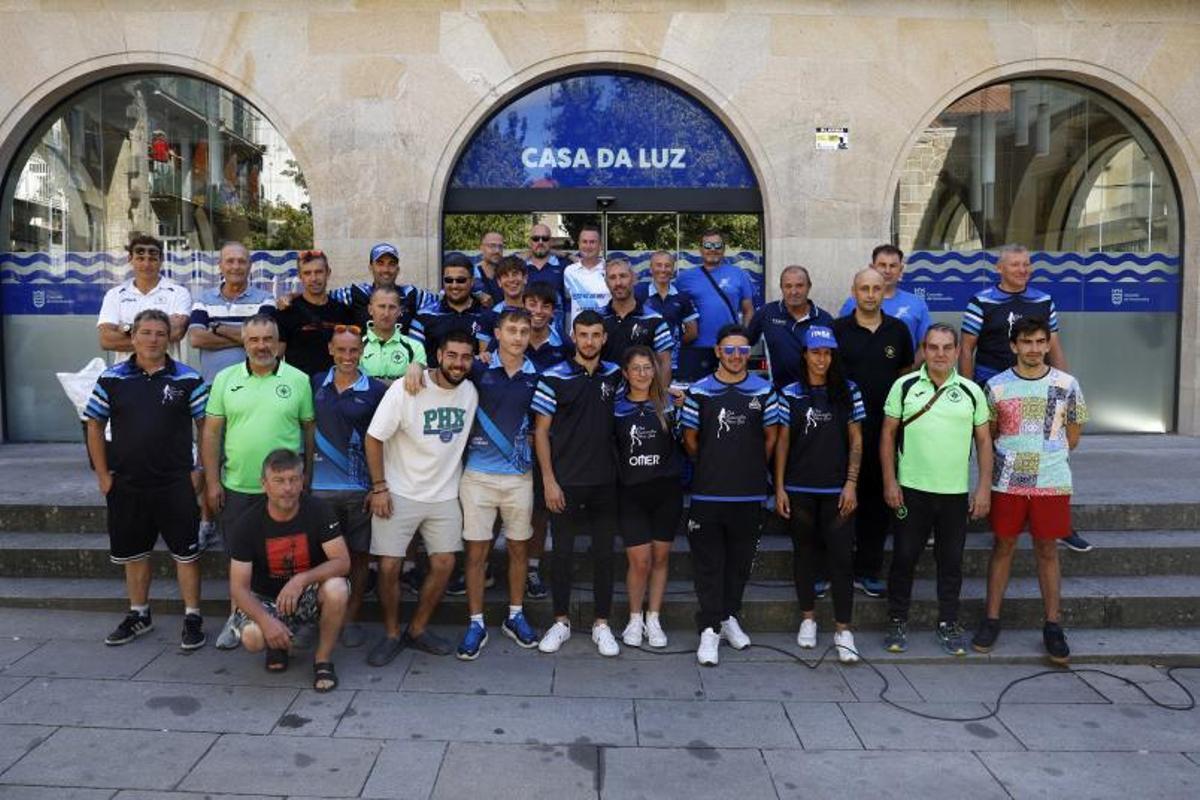 Fotografía de grupo del campeonato de este año, que está celebrando sus bodas de plata. |  // GUSTAVO SANTOS