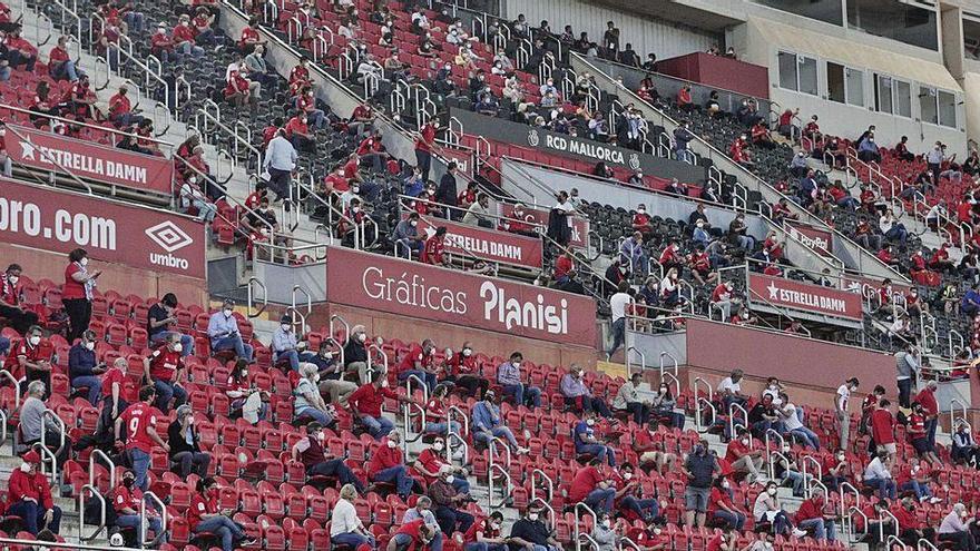 Erstmals nach 14 Monate durften wieder Fans ins Stadion.