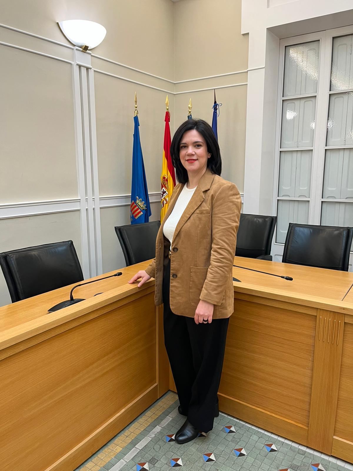 La concejala Silvia Asencio, que ya ha comunicado que deja Vox y pasa al grupo de no adscritos en el Ayuntamiento de Crevillent.