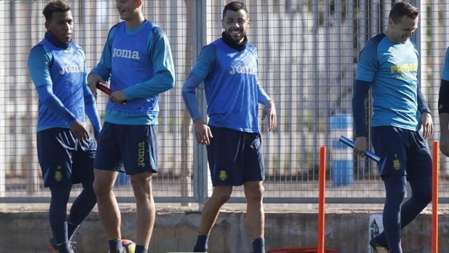 El Villarreal, pendiente de Javi Fuego y Jaume Costa