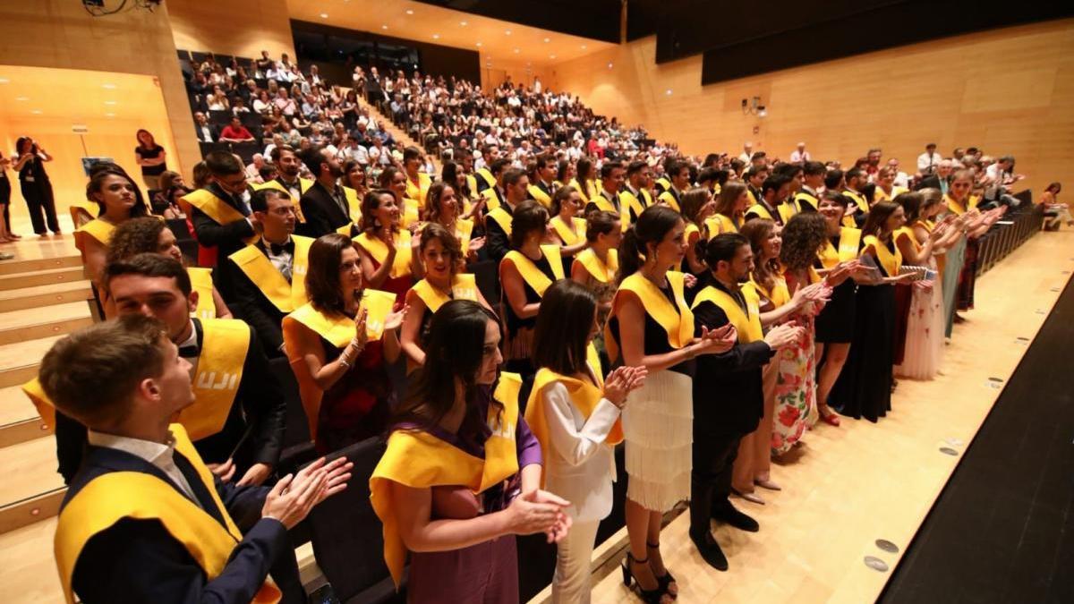 Los nuevos médicos rechazan hacer sustituciones al centrarse en el MIR