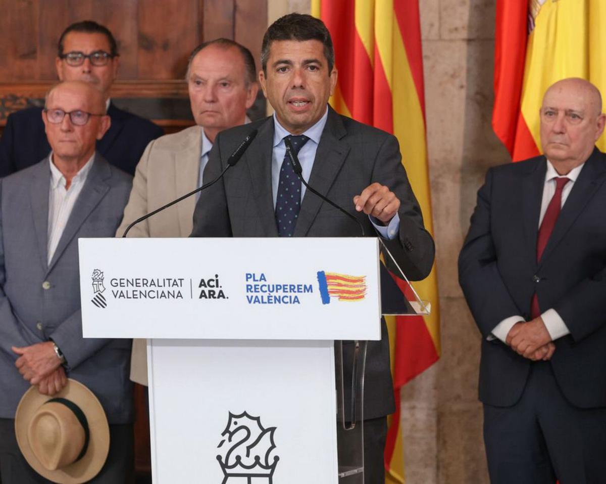 Dos presidents, a 550 metres i sis mesos sense parlar-se Dos presidents, a 550 metres i sis mesos sense parlar-se
