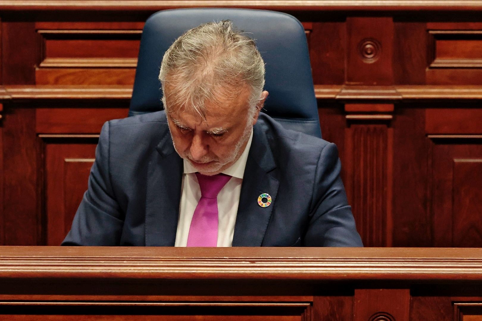 Pleno extraordinario en el Parlamento de Canarias (19/01/2023)