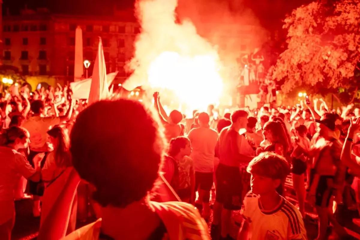 Jubel, Tränen, Autokorsos: So hat Palma Spaniens WM-Titel gefeiert