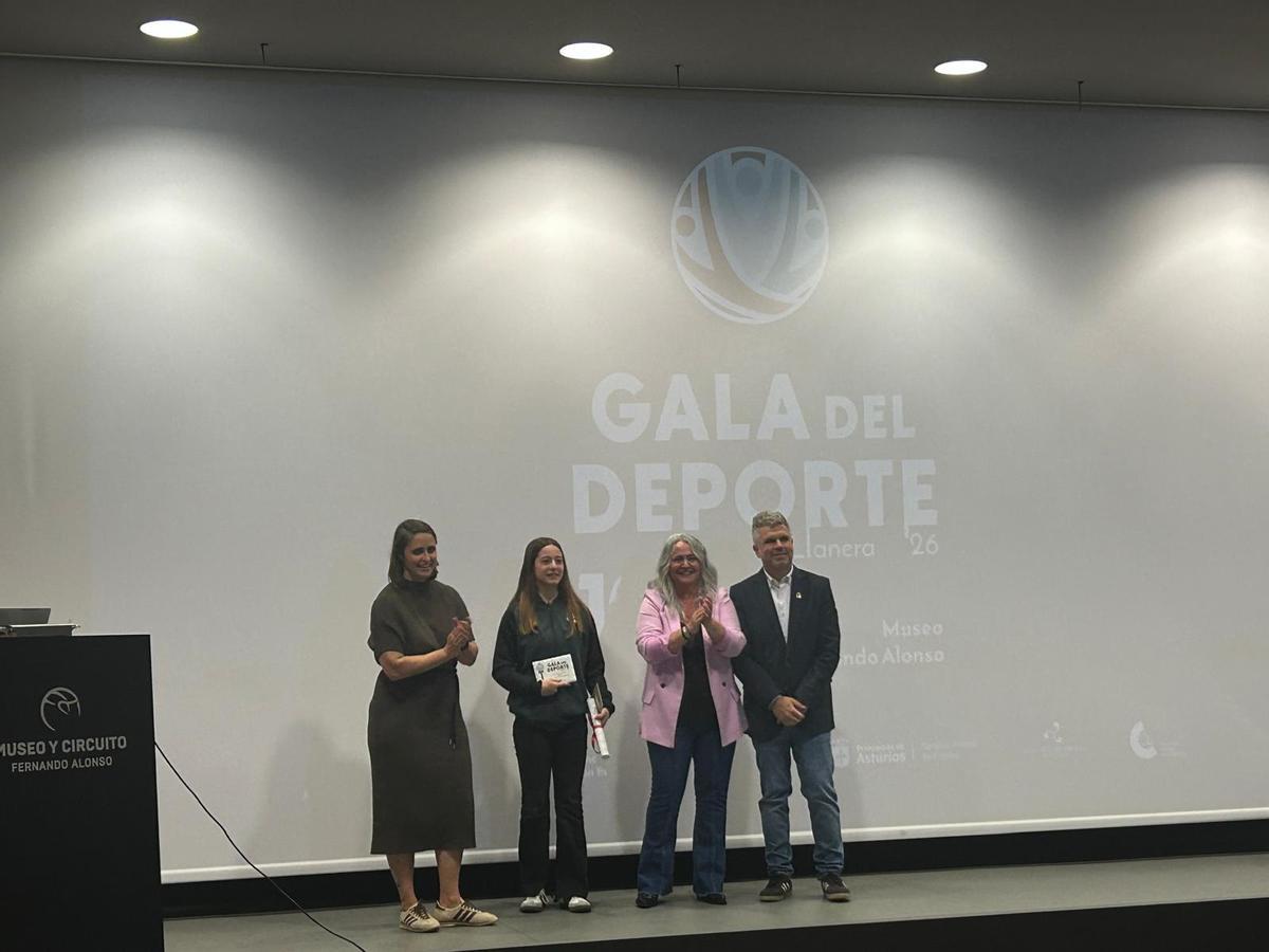 Las imágenes de los premiados en la Gala del Deporte de Llanera Las imágenes de los premiados en la Gala del Deporte de Llanera