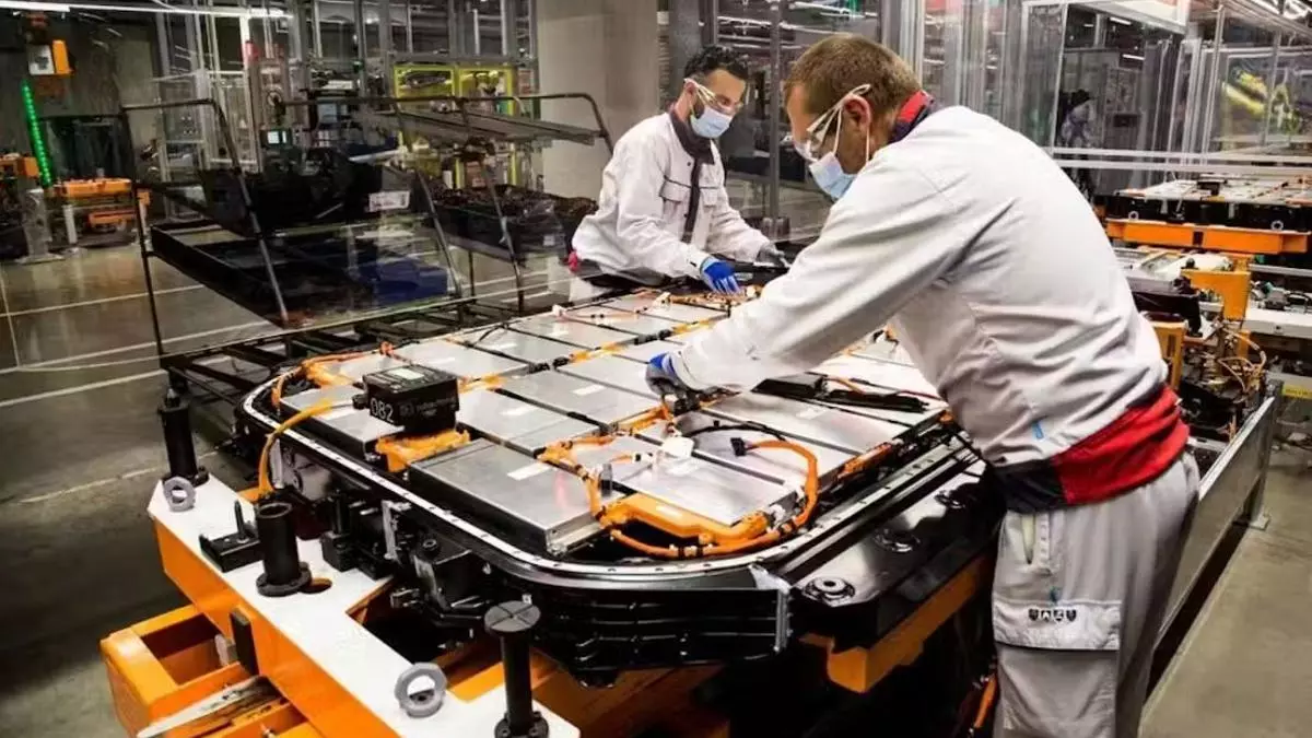 Baterías BYD para coches eléctricos: cómo son y por qué no se incendian