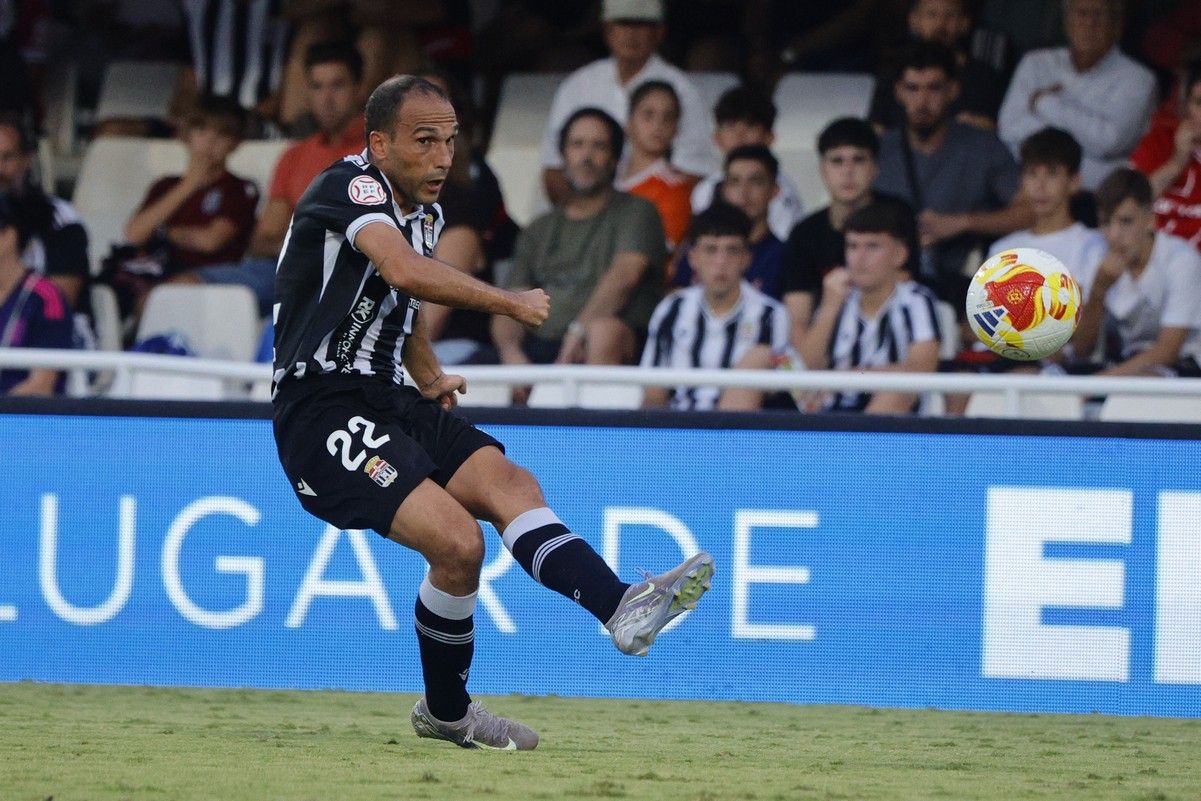 La victoria del FC Cartagena sobre el Tarazona, en imágenes