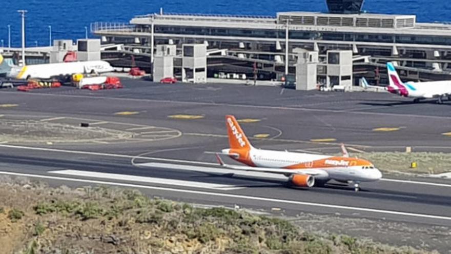 El aeropuerto de La Palma tuvo 127.127 pasajeros (+9,3%).