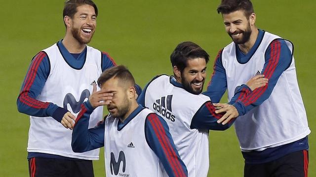 Ramos, Alba, Isco y Piqué, durante el entrenamiento en La Rosaleda