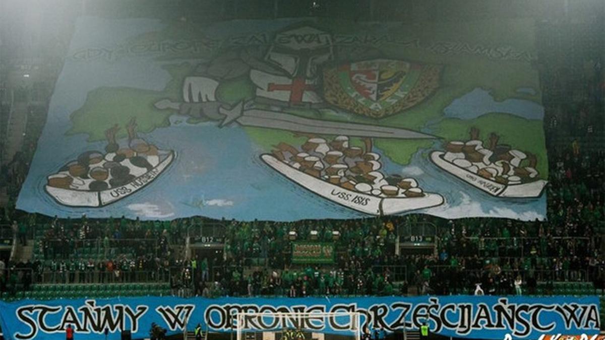 La pancarta que mostraron los ultras del Slask Wroclaw