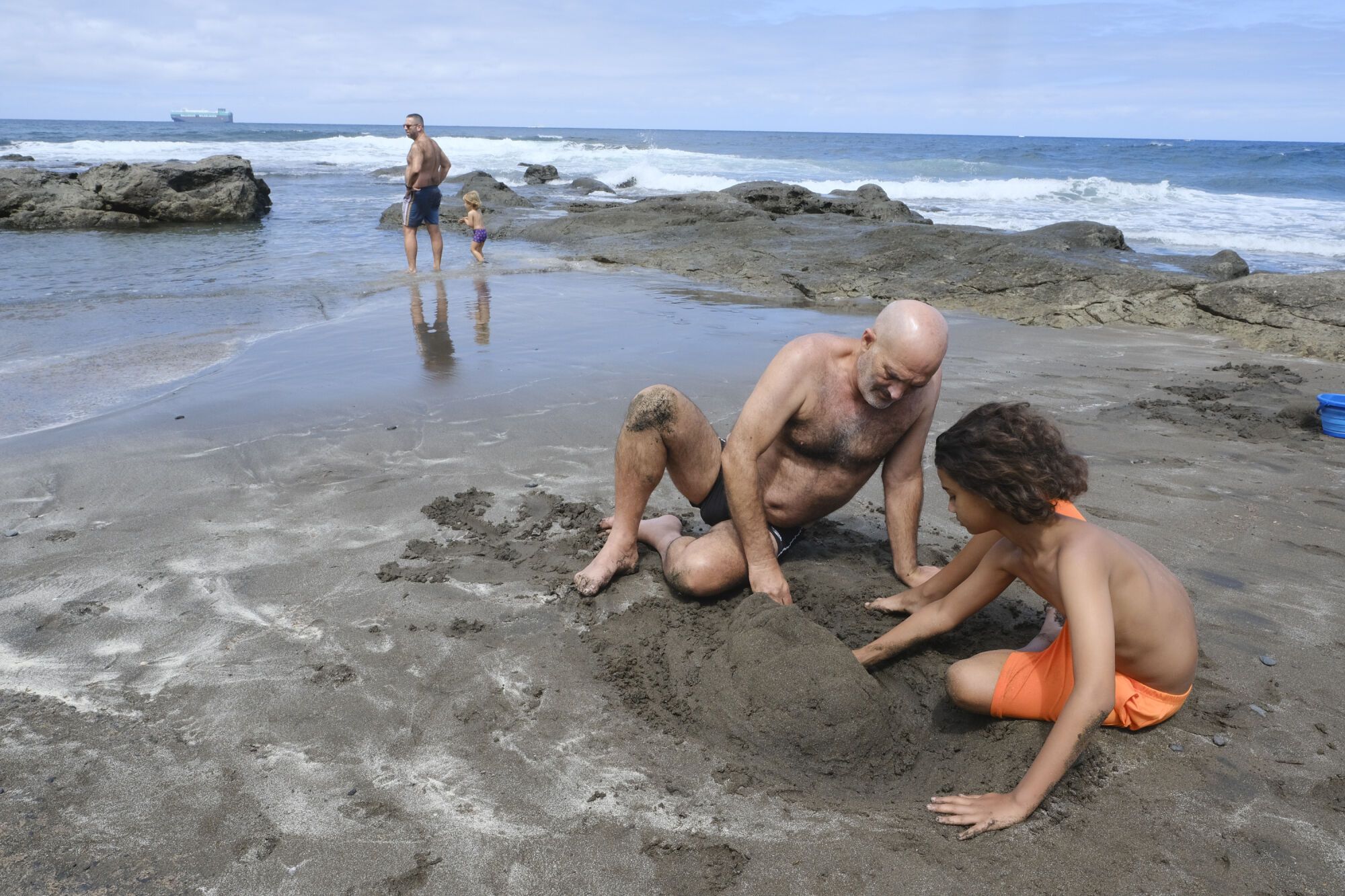 Un día de verano en la playa de La Laja