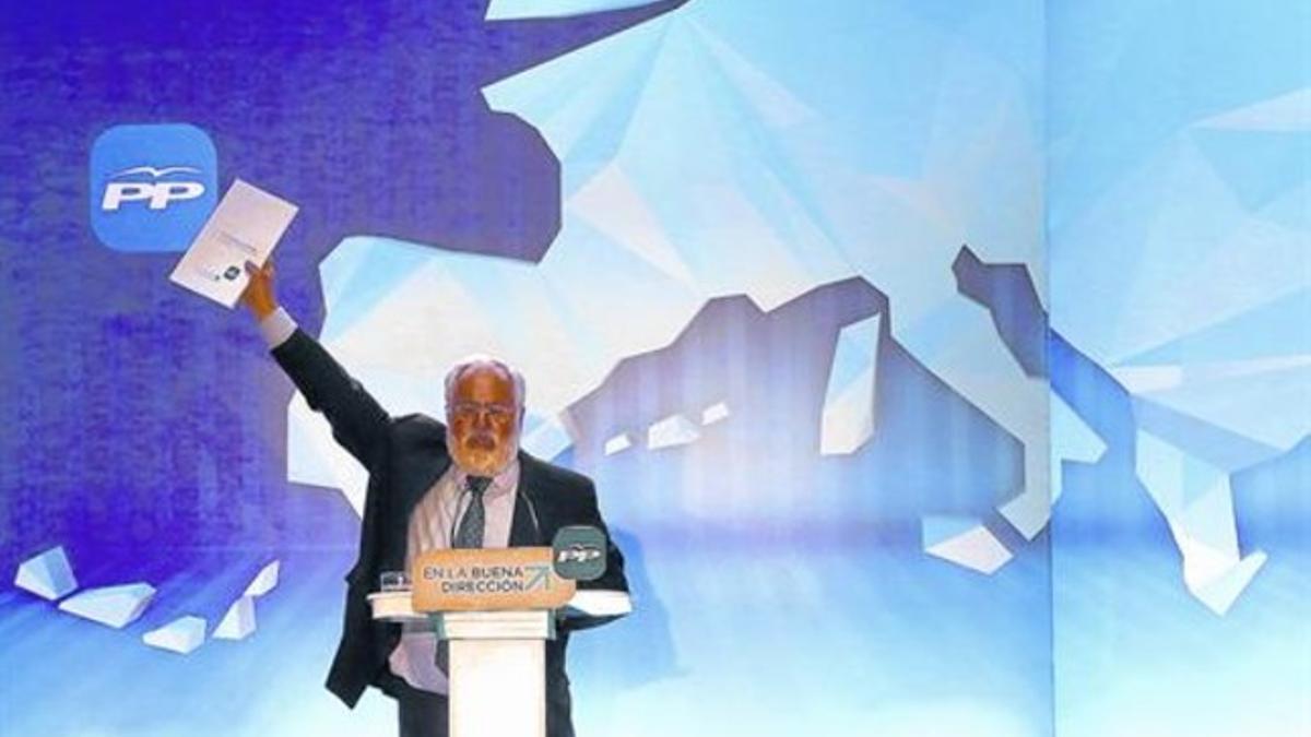 Arias Cañete durante un acto electoral de la campaña de las europeas.