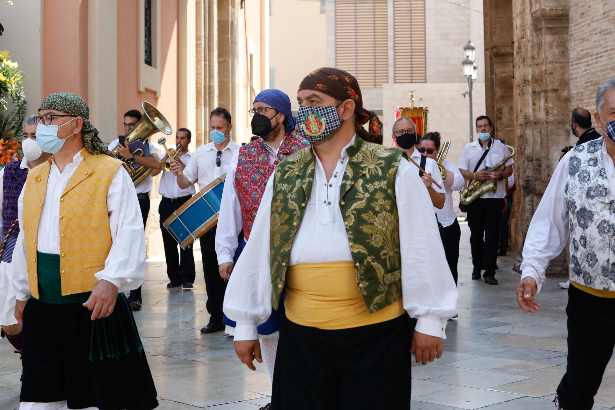 Búscate en el segundo día de Ofrenda por las calles del Mar y Avellanas (entre las 11.00 y 12.00 horas)