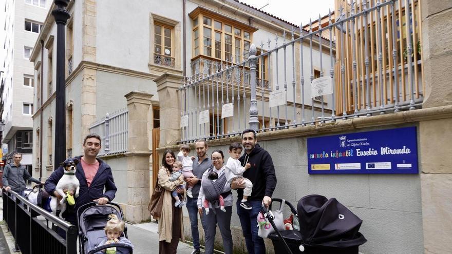 La necesidad de más plazas y el efecto llamada de la gratuidad: los argumentos del edil de Educación sobre las grandes listas de espera en las escuelinas de Gijón