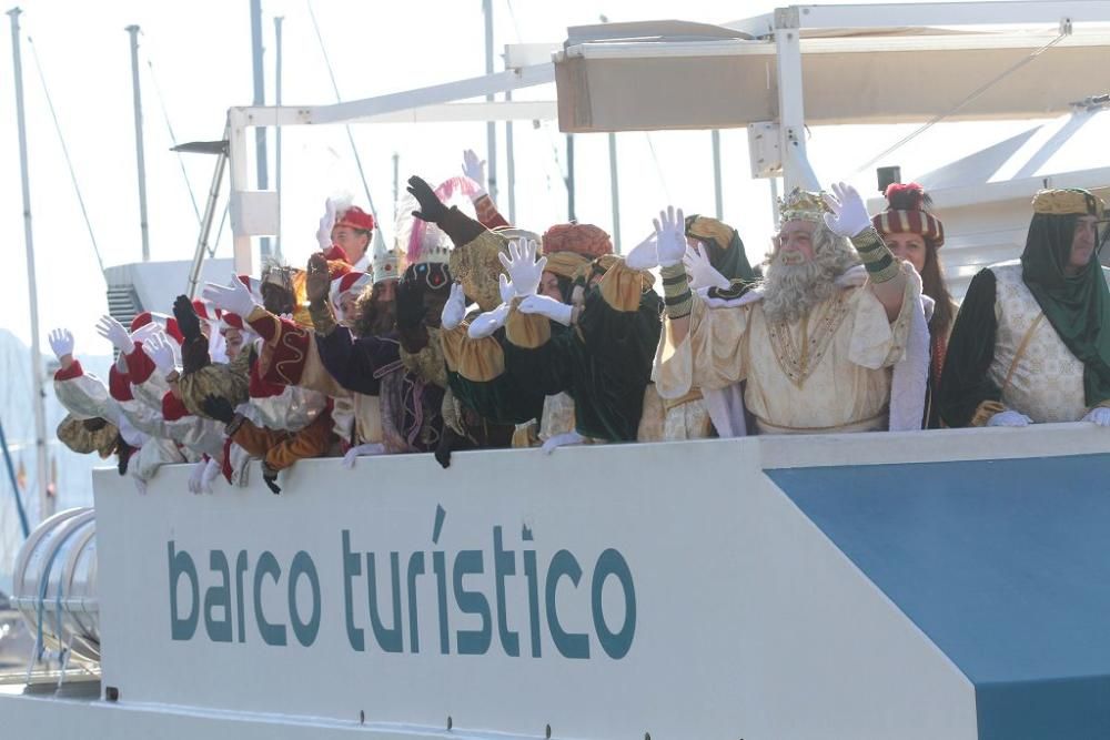 Los Reyes Magos desembarcan en Cartagena