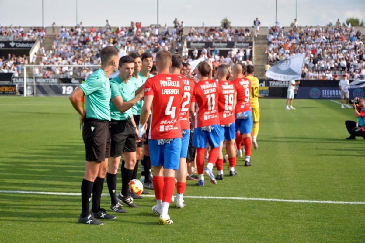 La UD Ourense asciende a Primera Federación: Cuenca y la Praza Maior se tiñen de rojo