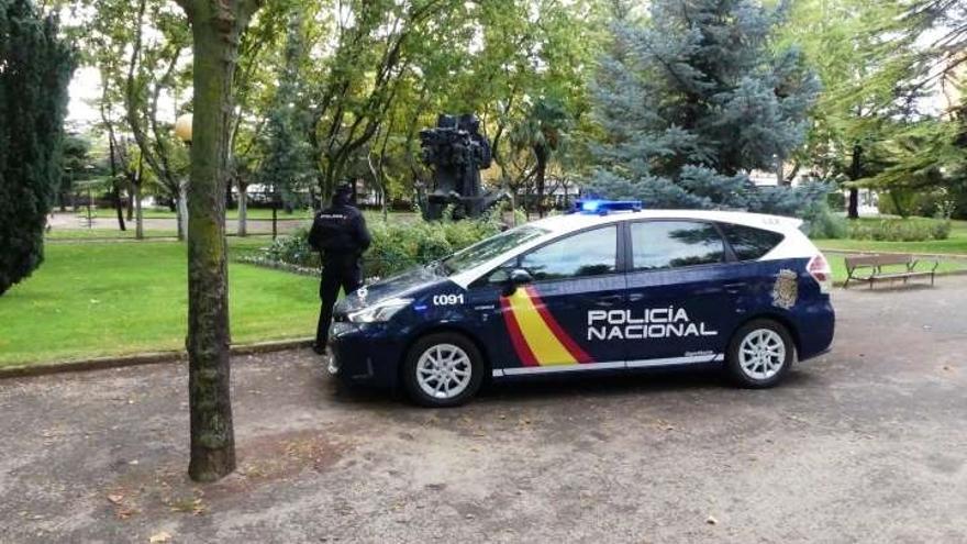 Un coche patrulla de la Policía Nacional