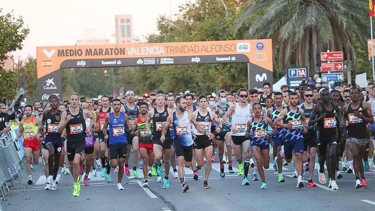 Salida del Medio Maratón en València