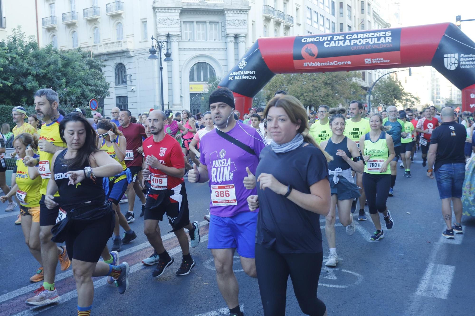 Búscate en la Volta a Peu a Les Falles