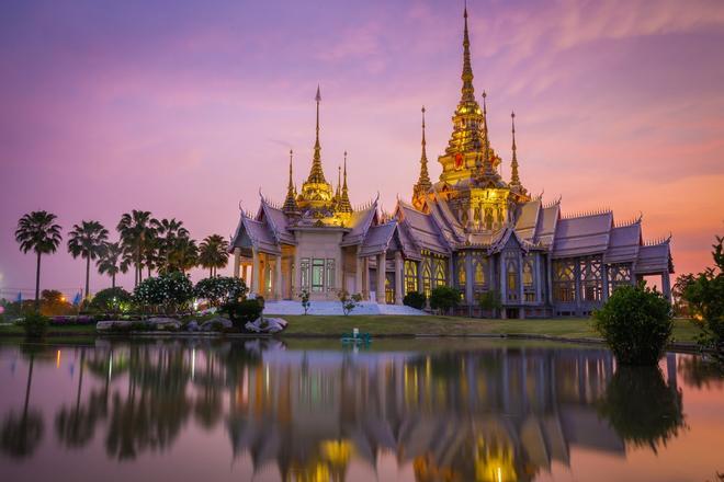 Templo Wat Non Kum, Tailandia