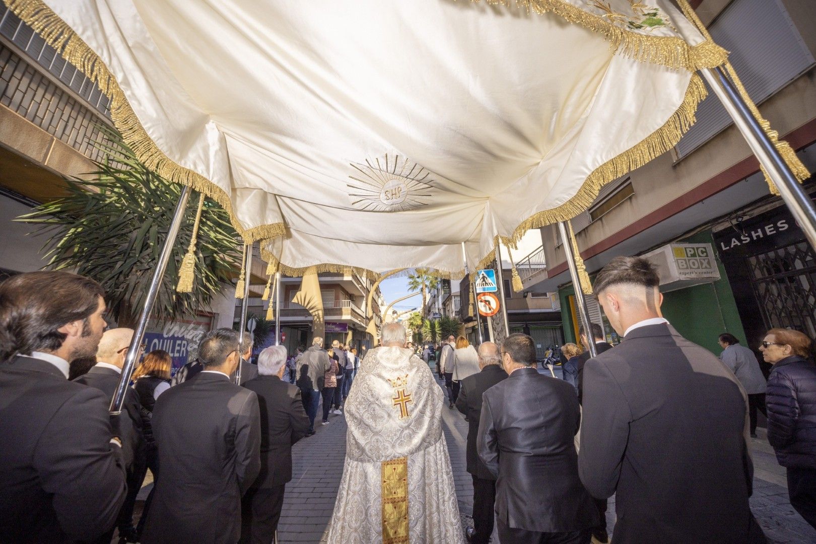 Las imágenes de la procesión del Encuentro del Domingo de Resurrección en Torrevieja