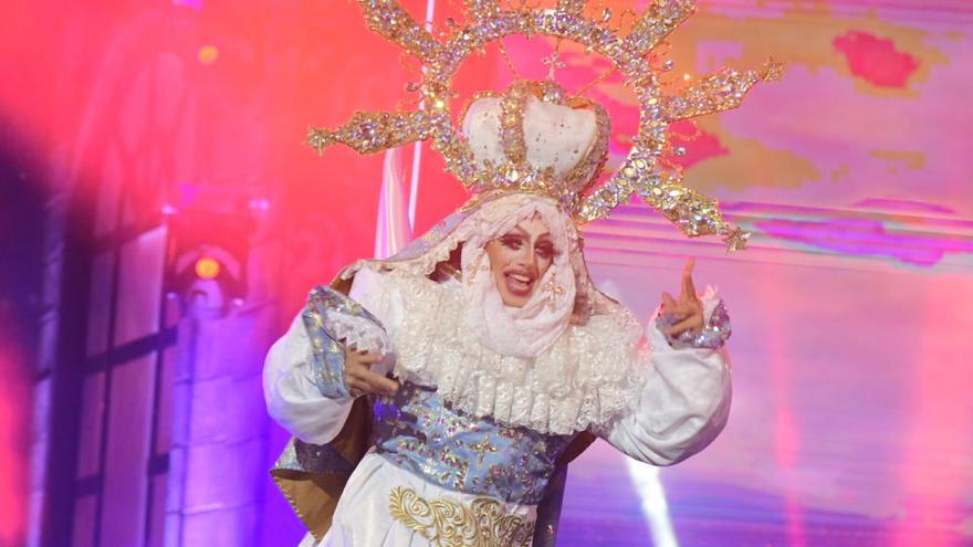 Drag Sethlas la vuelve a líar en el Carnaval de Las Palmas