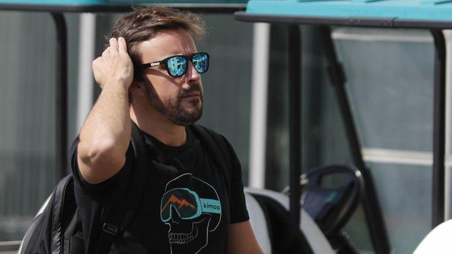 Fernando Alonso: &quot;Igual me arrepiento cuando me desespere en el sofá&quot;