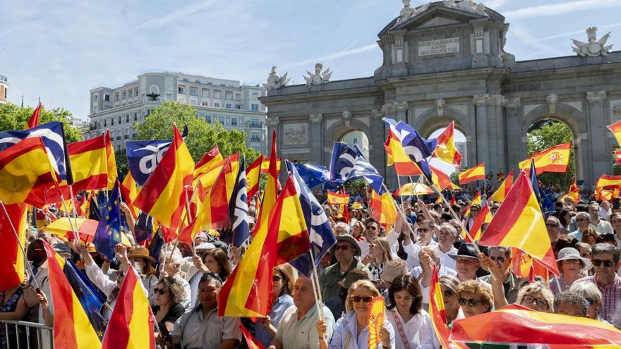 Así te hemos contado la manifestación del PP contra el Gobierno de Sánchez en Madrid
