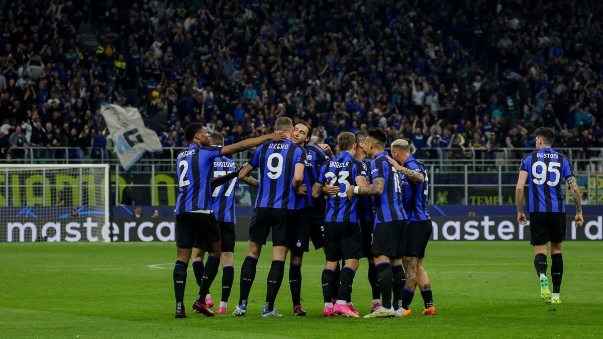 Los jugadores del Inter celebran uno de los goles