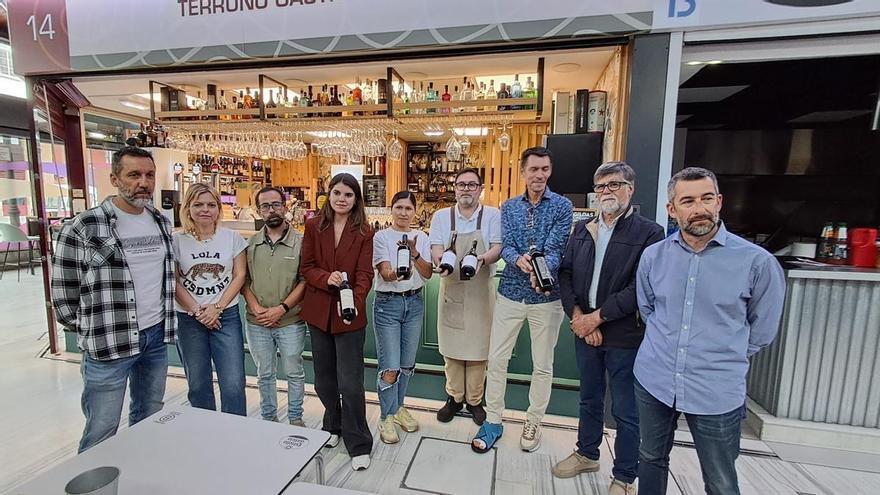 Brad Pitt, Tony Parker y Di Caprio se suman al brindis más famoso de Avilés