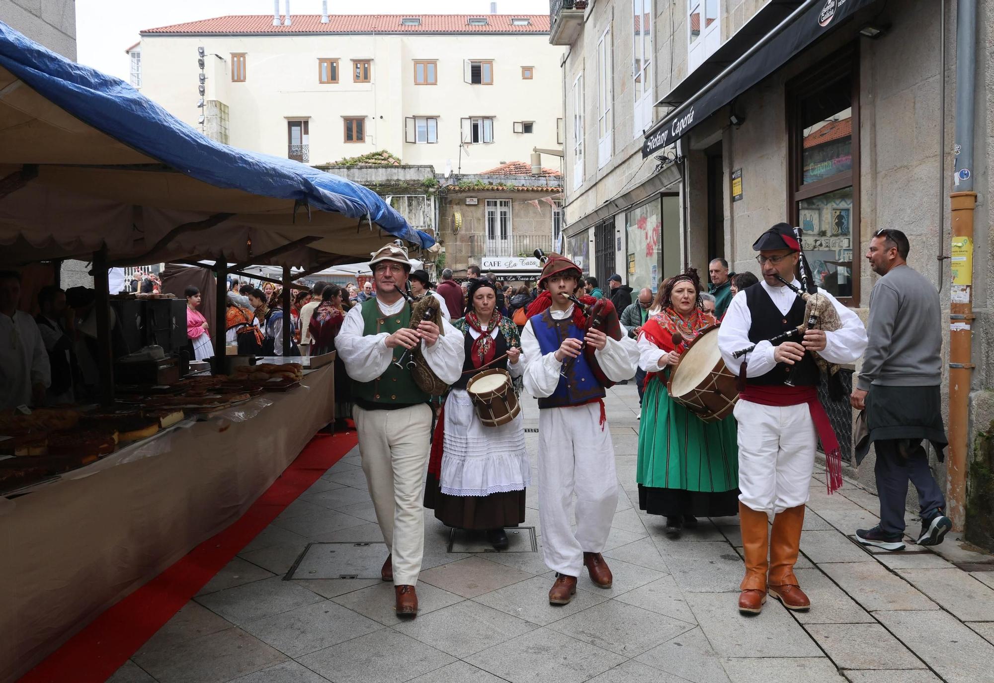 Bienvenidos a 1809: música, mercado, talleres y mucha troula