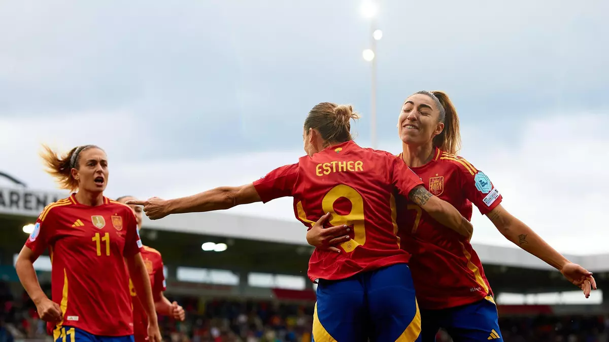 España le hace un set a Bélgica y ya está en cuartos de final de la Eurocopa