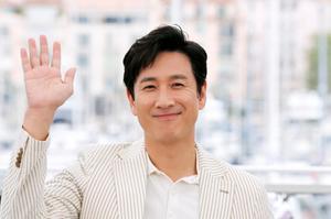 Hallan muerto al actor Lee Sun-kyun, de la oscarizada película 'Parásitos'