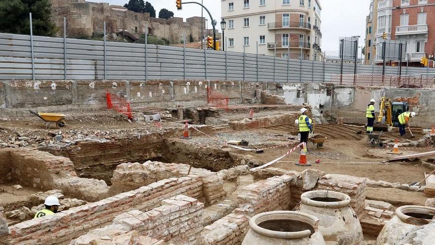 Excavaciones en la parcela del Astoria.