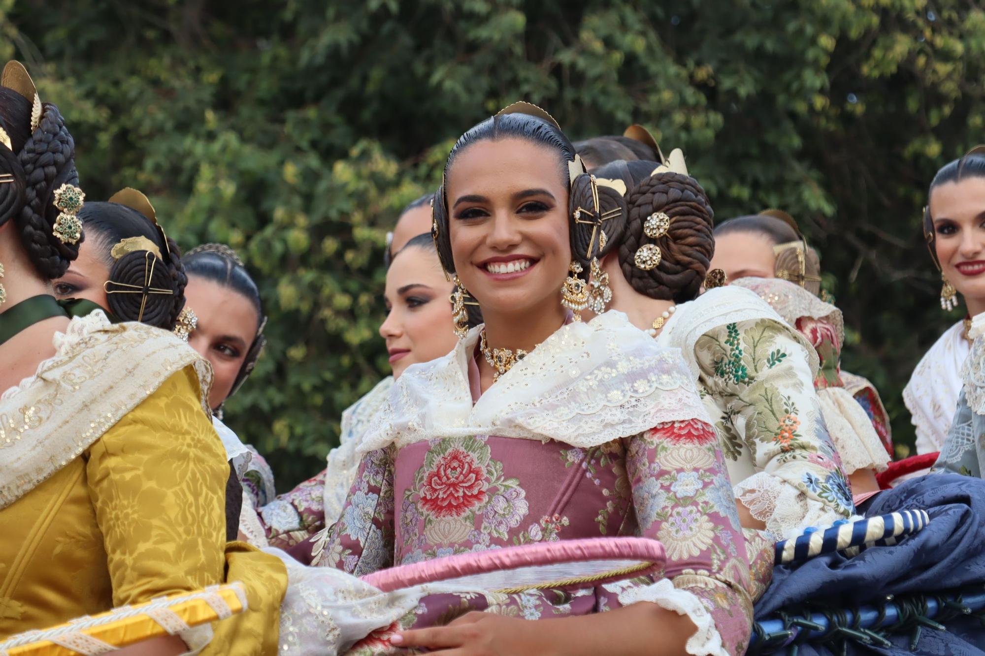 La Batalla de Flores de las candidatas a Falleras Mayores de València