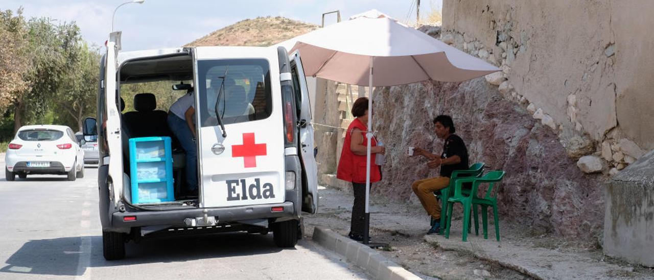 Los voluntarios de Cruz Roja son una pieza fundamental en este proyecto.