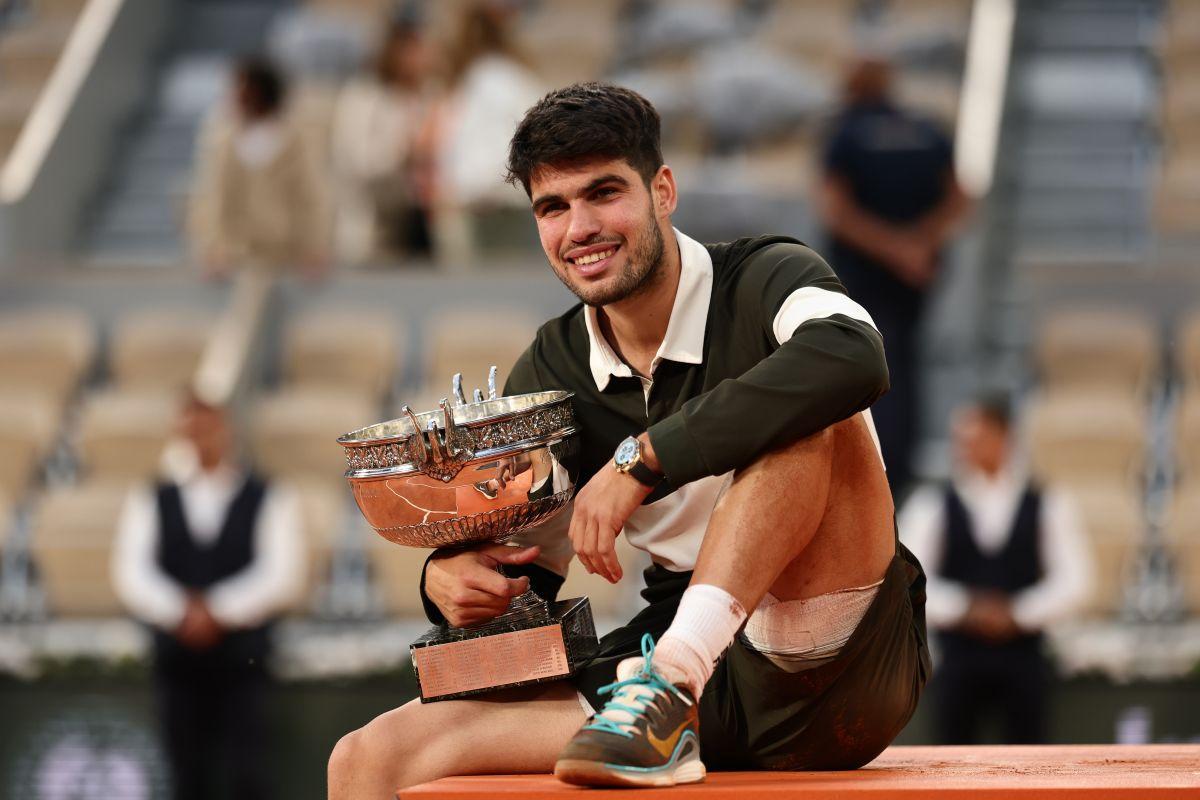 Alcaraz gana el Roland Garros ante Sinner, con una remontada sin precedentes