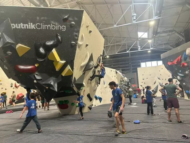 En imágenes, el centro de escalada de Las Rozas, similar al que habrá en Lugones