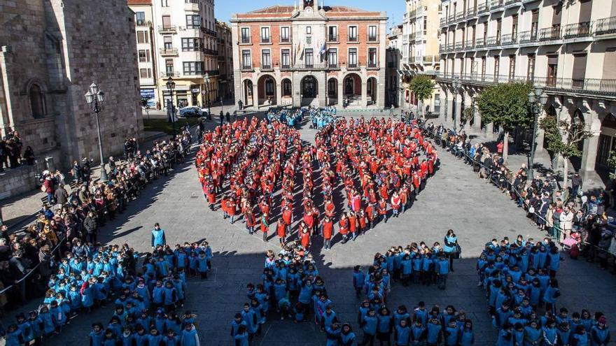 Los alumnos de la Milagrosa se movilizarán por &quot;la paz y la libertad&quot;