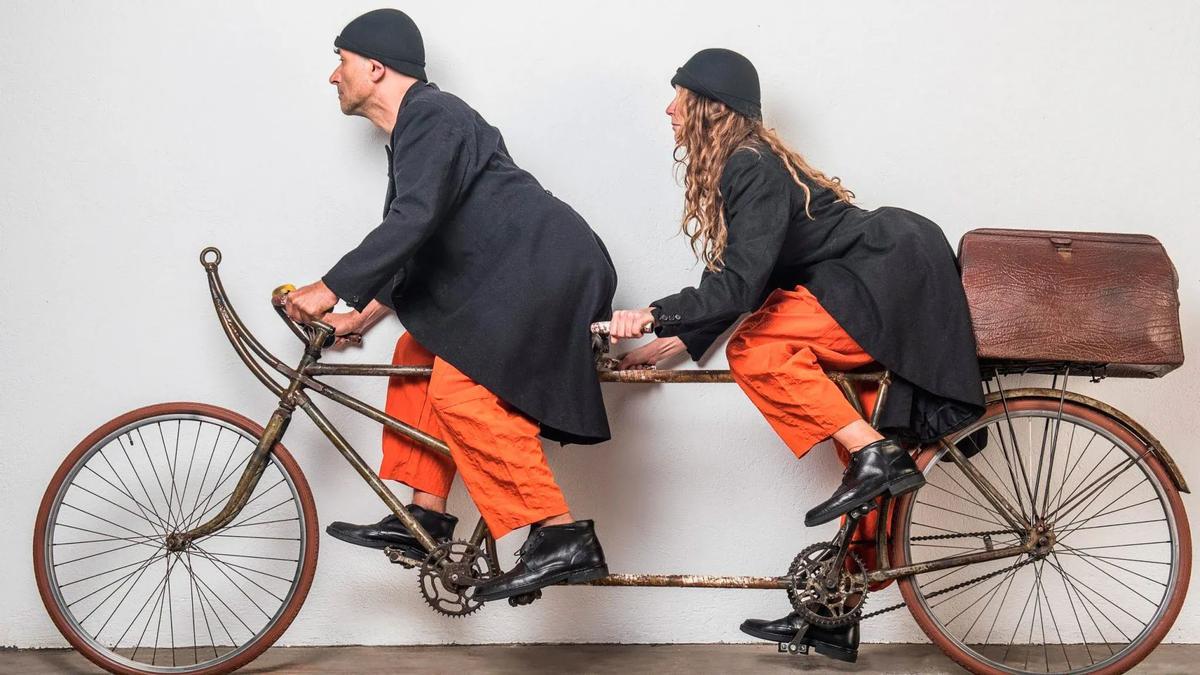 Leandre Clown propone un viaje poético hacia la luna dentro de la Mostra d'Arts Escèniques Reclam.