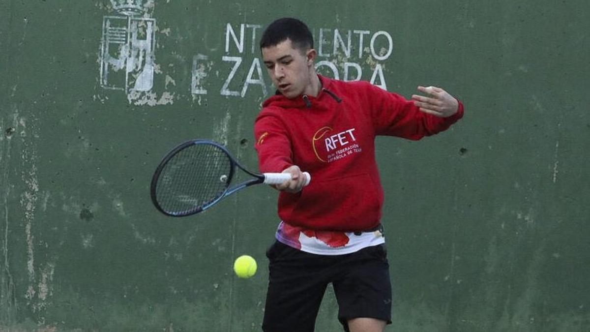 Uno de los participantes durante la disputa de las semifinales, ayer.