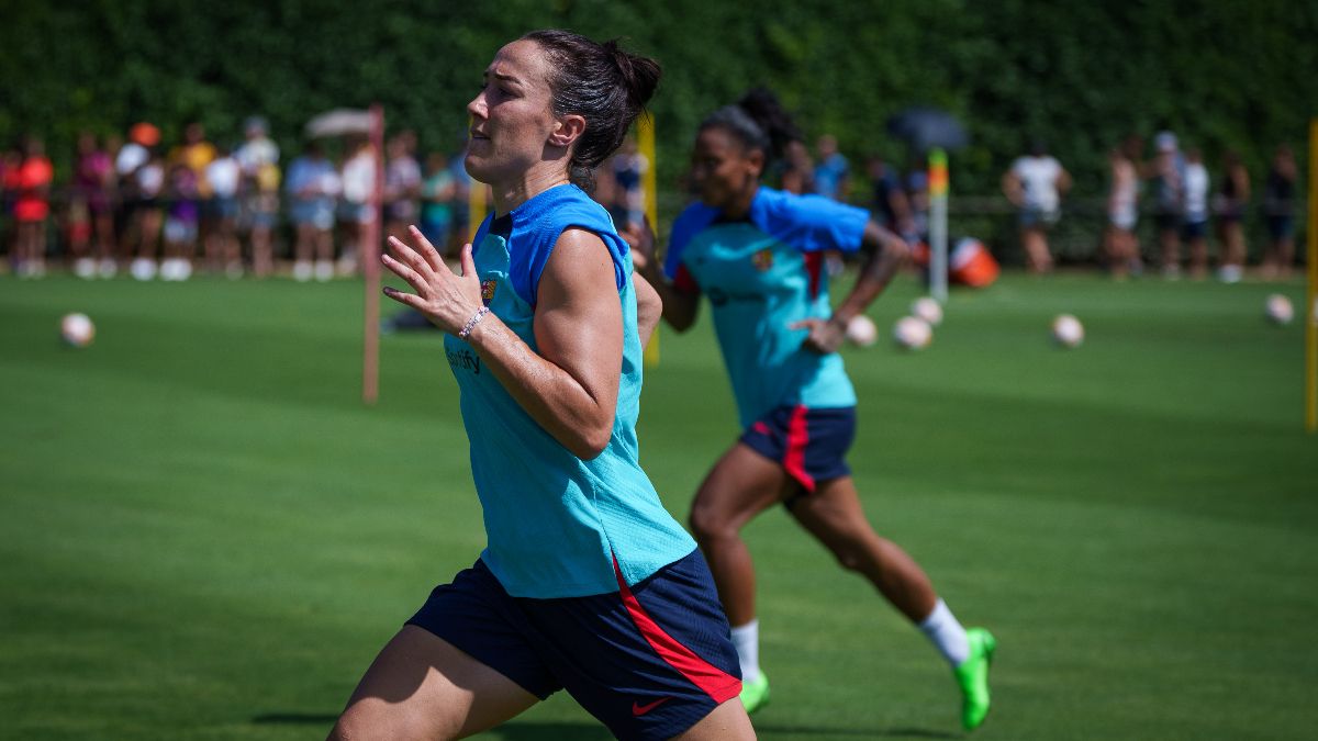 Lucy Bronze y Geyse ya se entrenan con el Barça